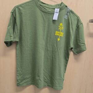 GAP Green Short Sleeve Tee with Crew Neck